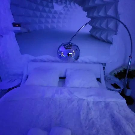 Jacuzzi & Sauna Mokotow 아파트