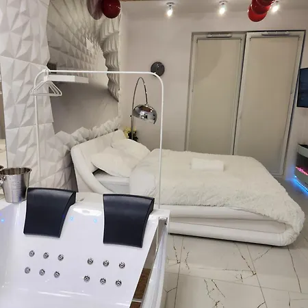 Jacuzzi & Sauna Mokotow * Varsó