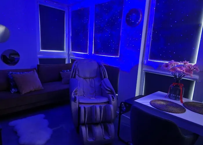 House: With Jacuzzi, Prosecco & Wellness Facilities Warsaw