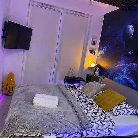 House: With Jacuzzi, Prosecco & Wellness Facilities * Warsaw