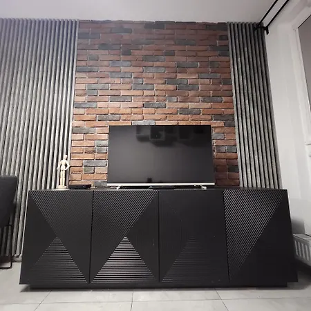 Apartment House: With Jacuzzi, Prosecco & Wellness Facilities *