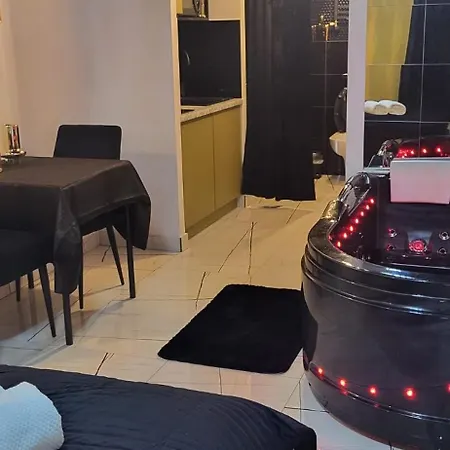 דירה Jacuzzi & Sauna Mokotow