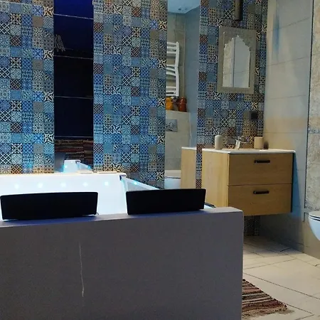 Apartment House - In With Private Jacuzzi, Full Access To Sauna, Gym And Billards - Studia Z Prywatnym Jacuzzi Oraz Dostepem Do Sauny, Silowni I Bilarda Warschau