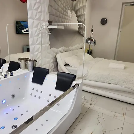 Apartmán Jacuzzi & Sauna Mokotow *