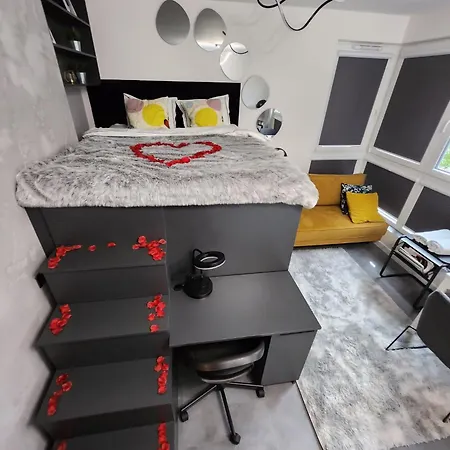 Jacuzzi & Sauna Mokotow Apartmán