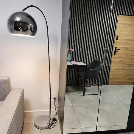 Διαμέρισμα House - In With Private Jacuzzi, Full Access To Sauna, Gym And Billards - Studia Z Prywatnym Jacuzzi Oraz Dostepem Do Sauny, Silowni I Bilarda